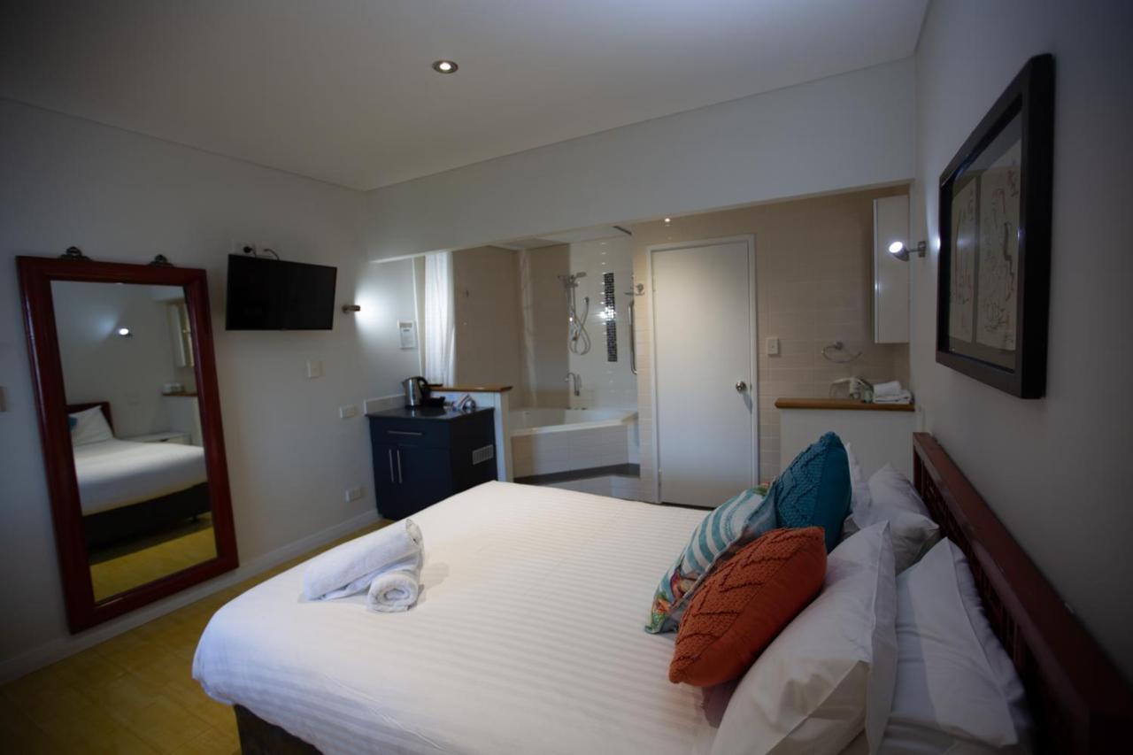 Dunsborough Apartments & Suites מראה חיצוני תמונה