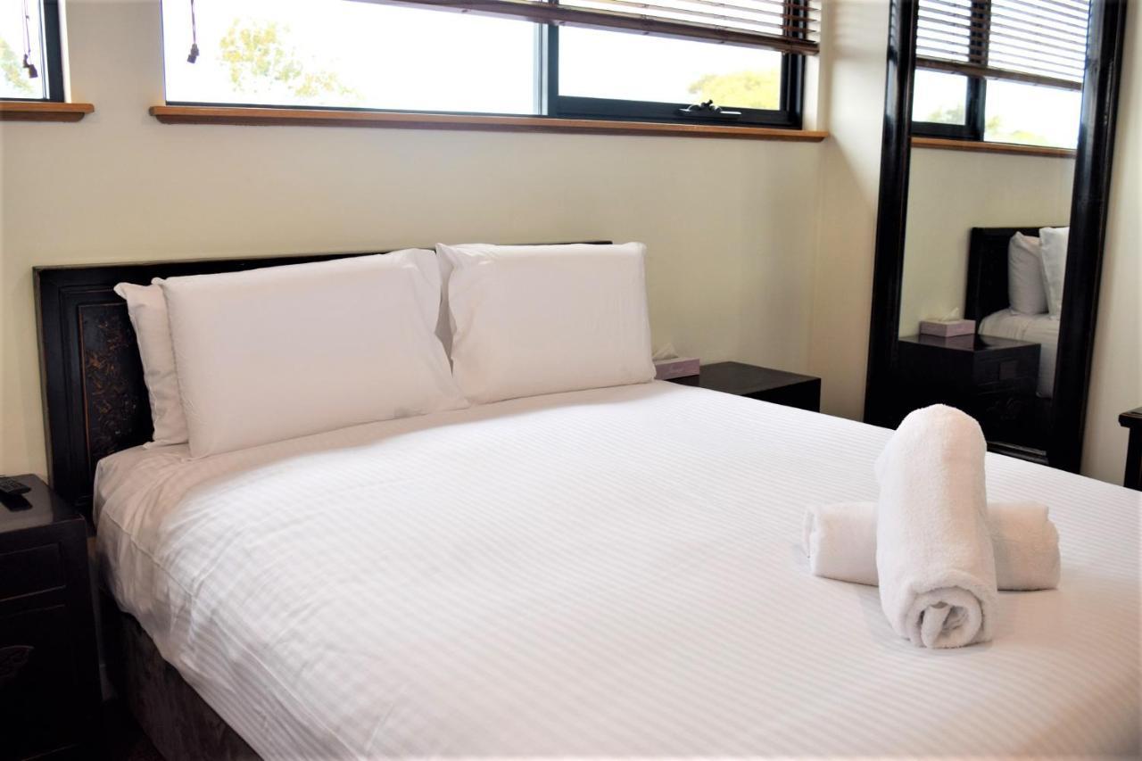 Dunsborough Apartments & Suites מראה חיצוני תמונה