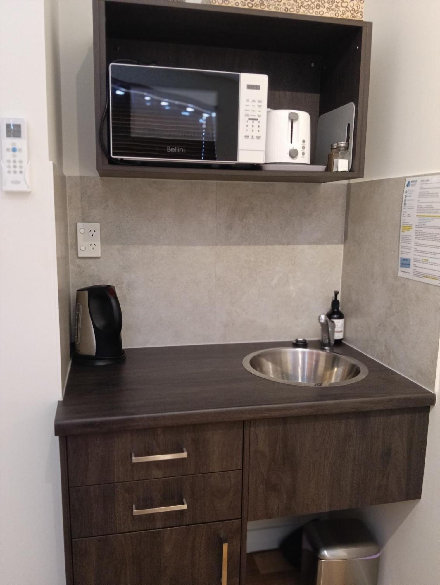 Dunsborough Apartments & Suites מראה חיצוני תמונה