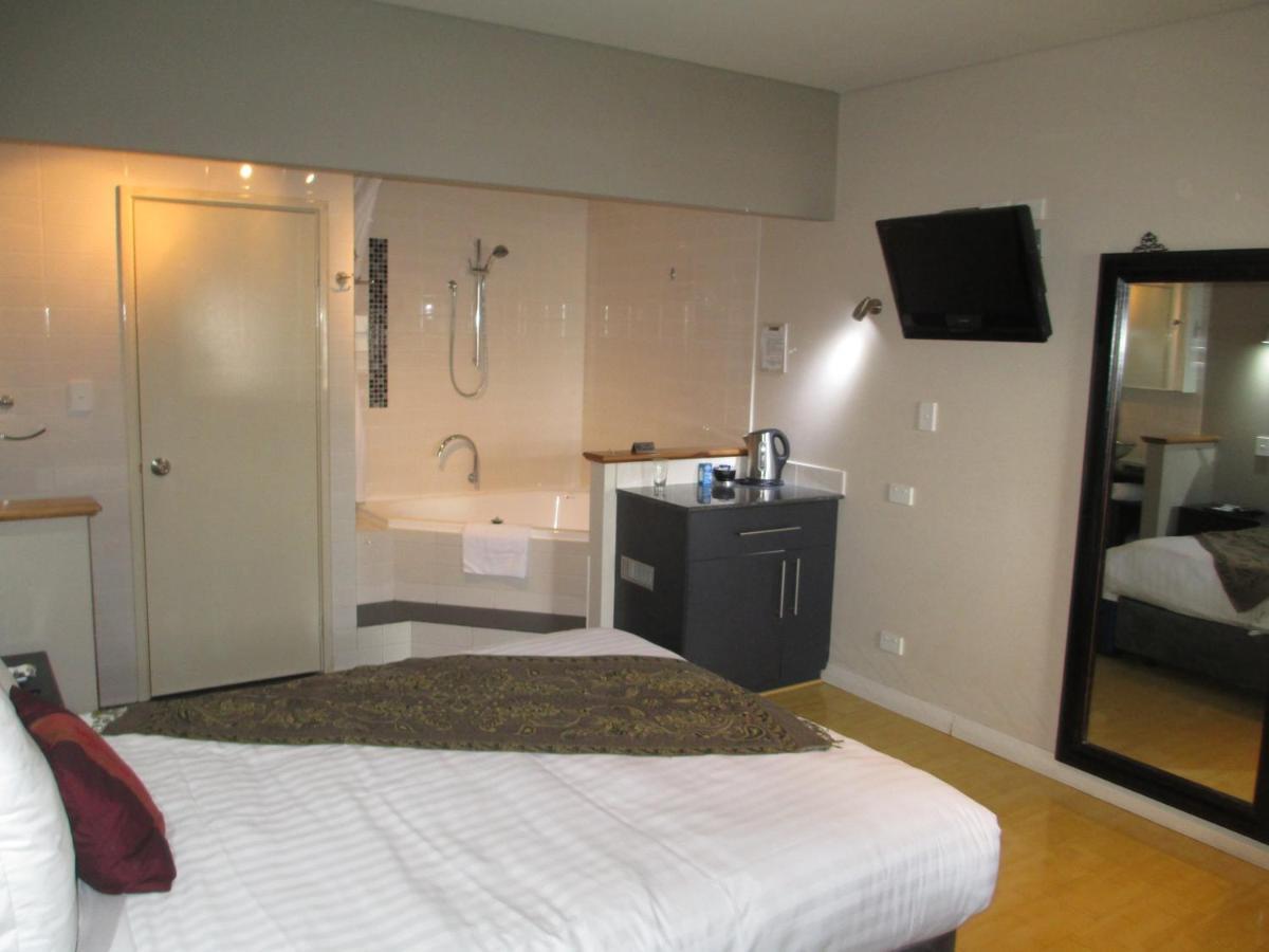 Dunsborough Apartments & Suites מראה חיצוני תמונה